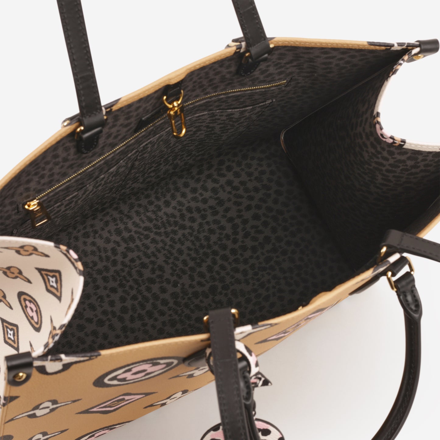 Louis Vuitton OnTheGo GM - "Wild At Heart" Monogram Tote Bag | Gold Hardware