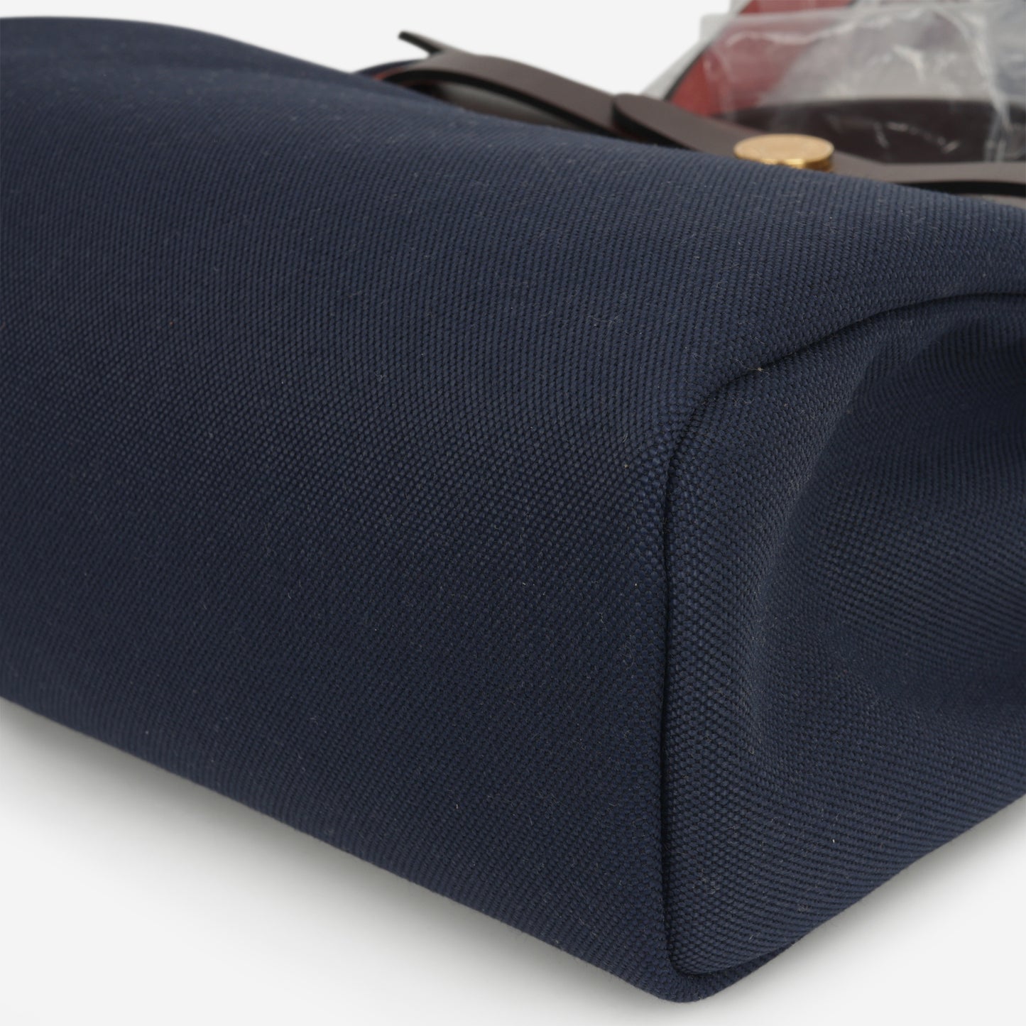 Hermès Herbag 31 - Bleu Marine Canvas / Rouge Sellier Hunter | Gold Hardware