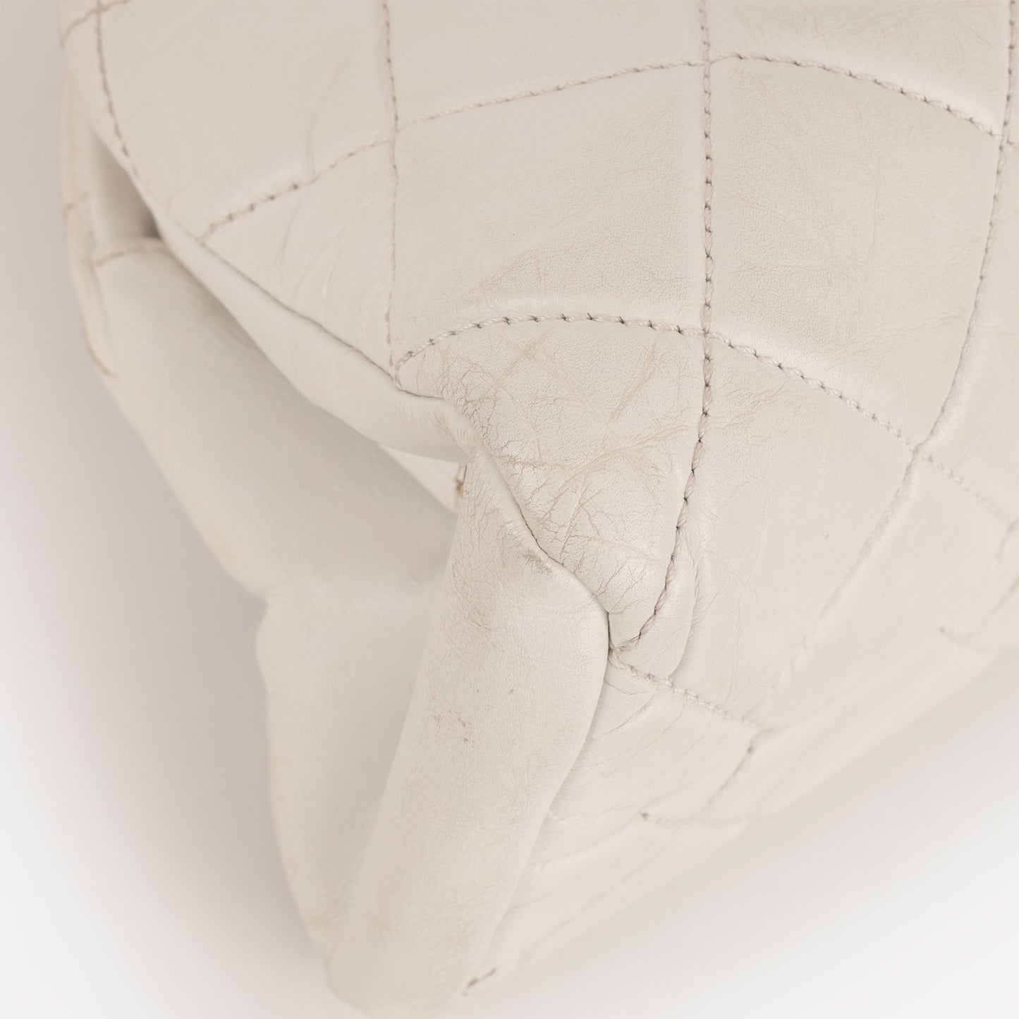 Chanel Mademoiselle Shoulder Bag - White Crumpled Calfskin | Aged Gold Hardware