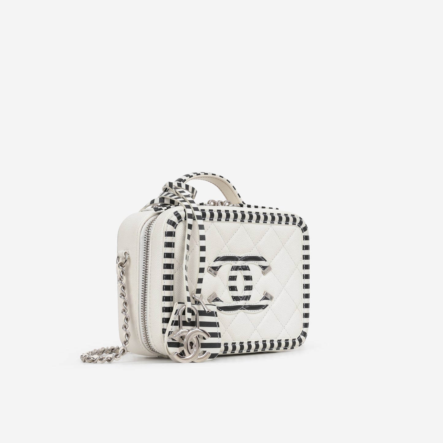Chanel Small Filigree CC Vanity Case - White / Black Caviar | Silver Hardware
