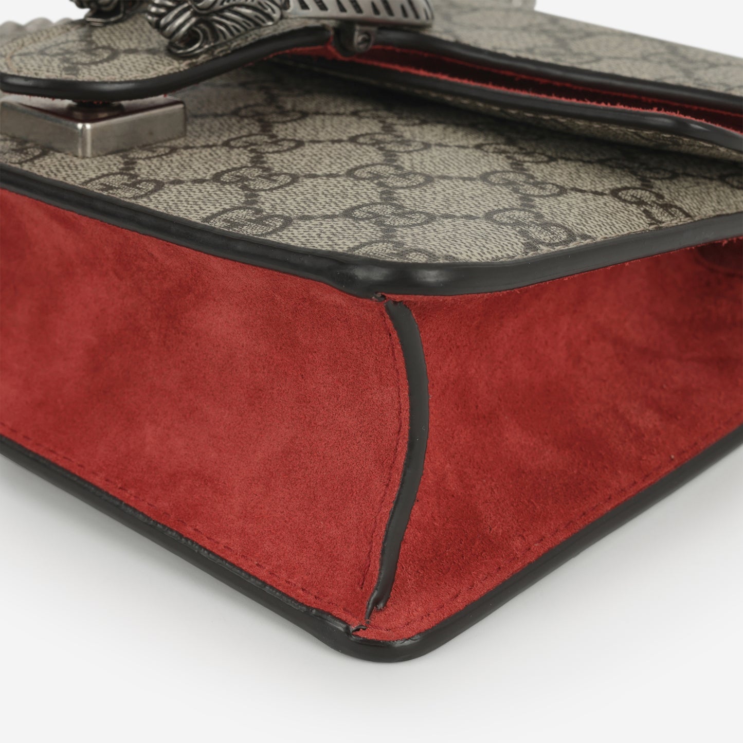 Gucci Small Dionysus - GG Supreme Canvas / Red Interior | Silver Hardware