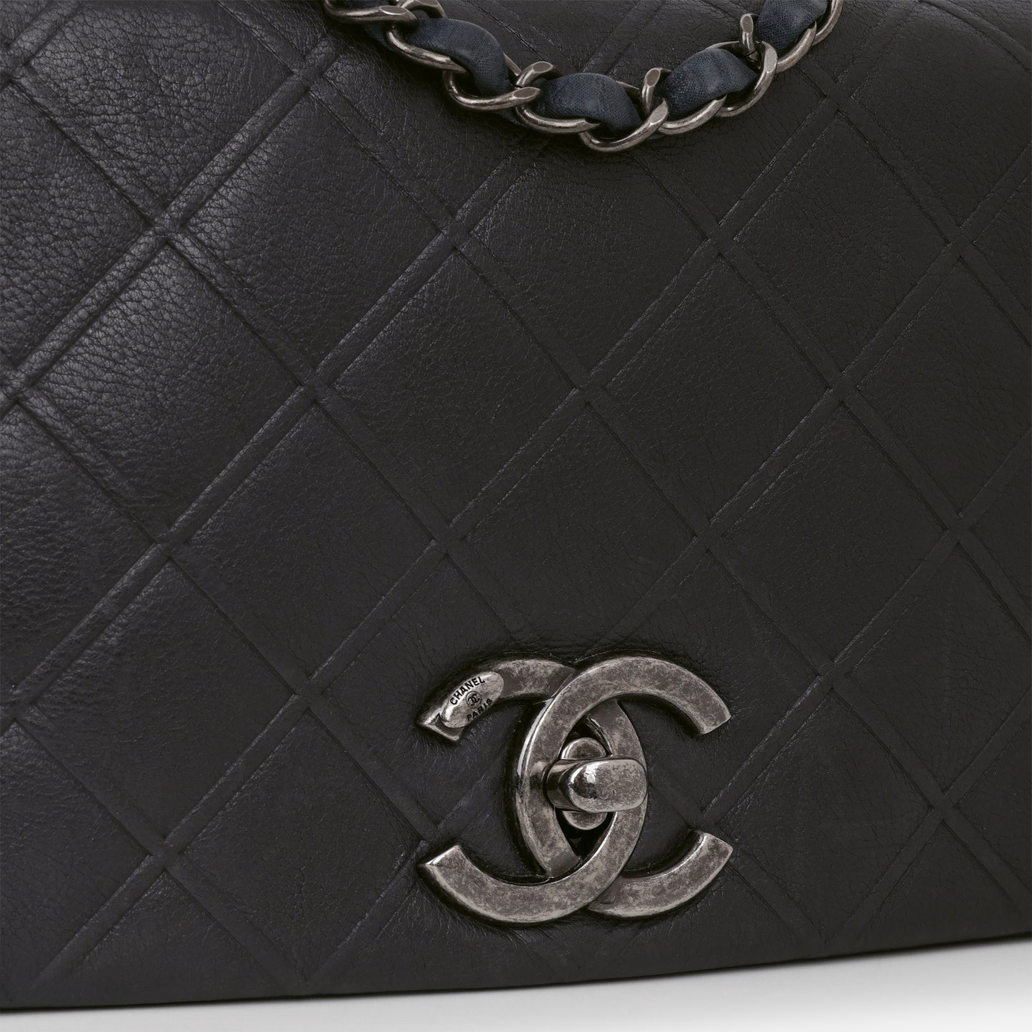 Chanel Paris-Edinburgh New Chic Flap - Black / Navy Calfskin | Ruthenium Hardware