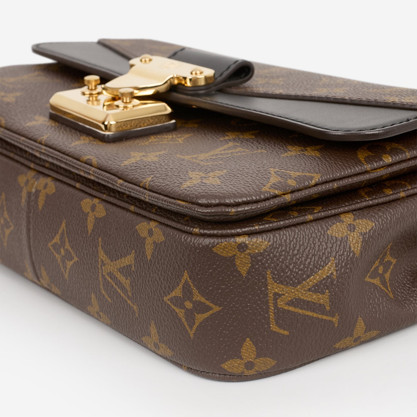 Louis Vuitton Marceau MM - Monogram / Black Trim | Gold Hardware