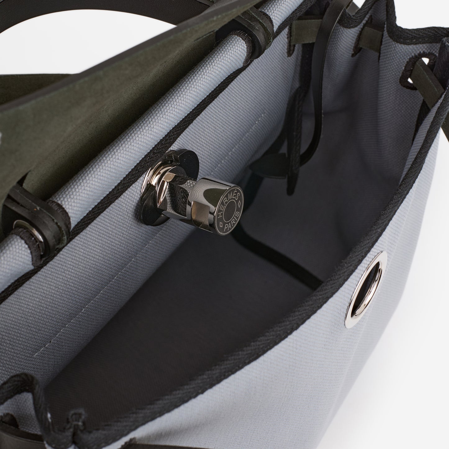 Hermès Herbag 31 - Gris Pantin Canvas / Noir Hunter | Palladium Hardware