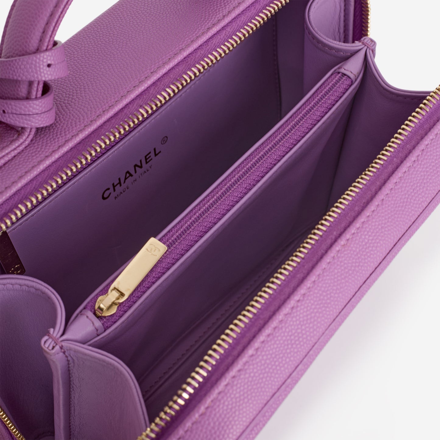 Chanel Filigree CC Vanity Case - Purple Caviar | Champagne Gold Hardware