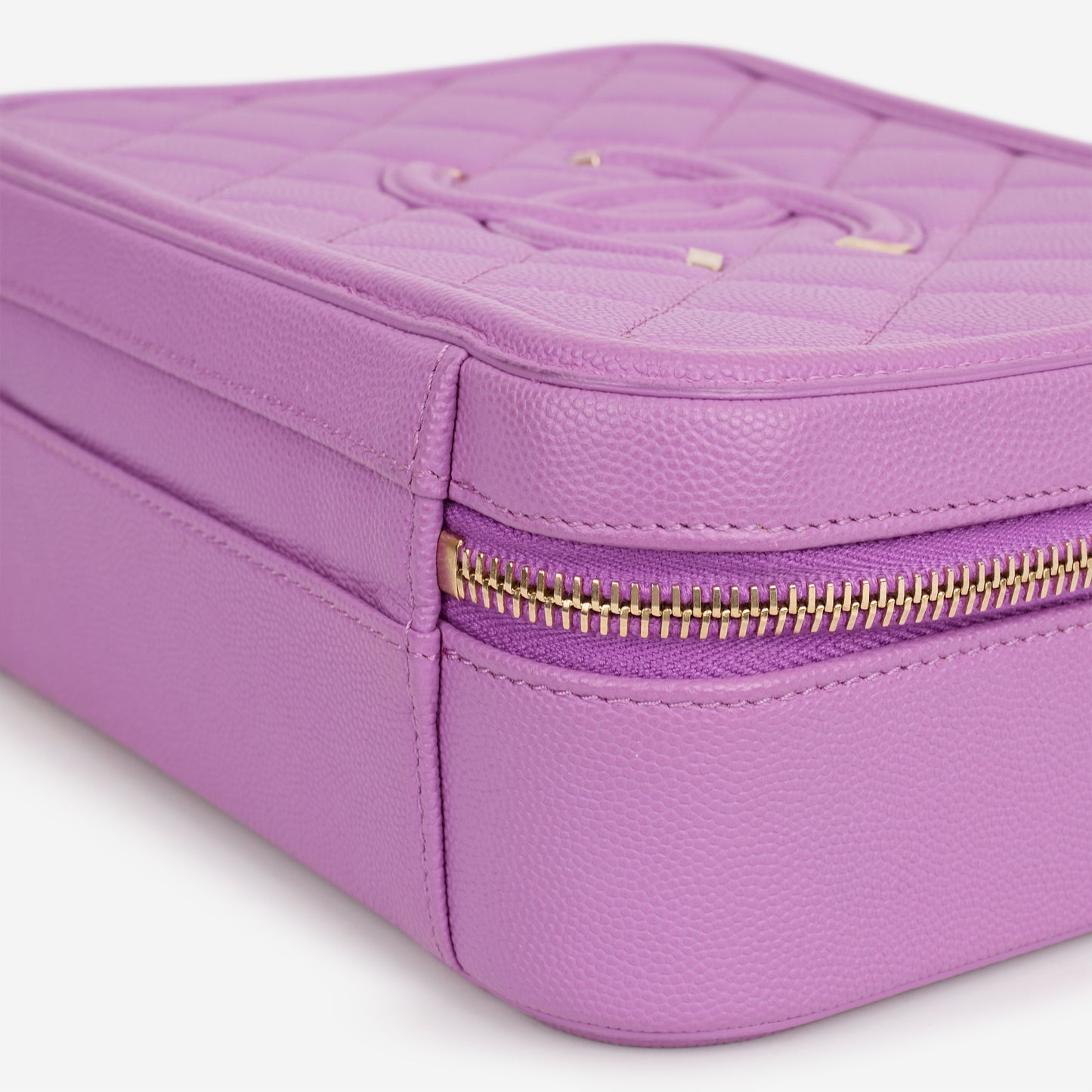 Chanel Filigree CC Vanity Case - Purple Caviar | Champagne Gold Hardware
