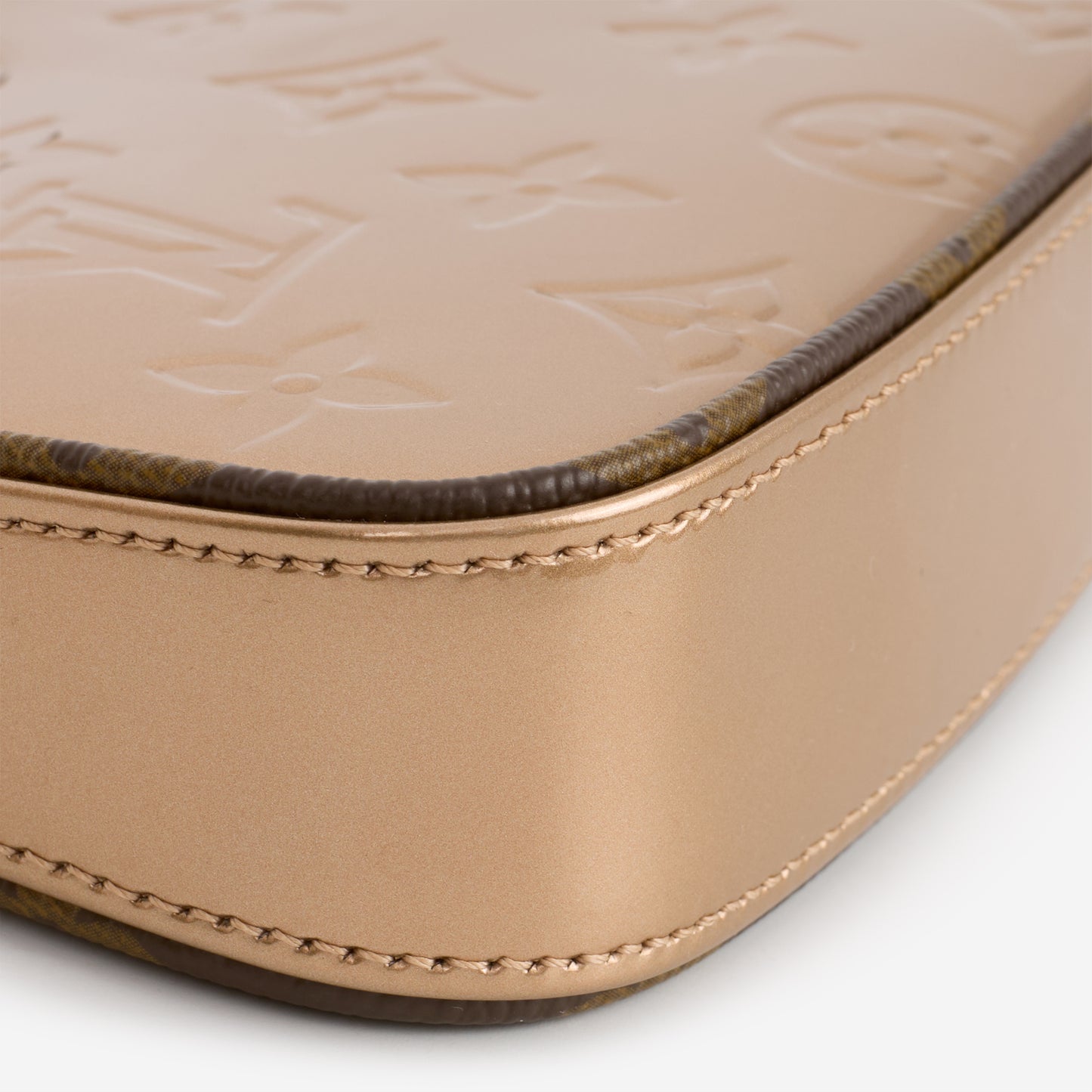 Louis Vuitton Mini Pochette Accessories - Rose Gold Vernis | Gold Hardware
