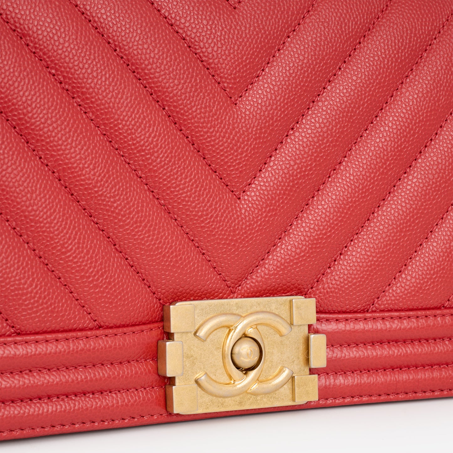 Chanel Old Medium Boy Bag - Red Chevron Caviar | Aged Gold Hardware - Bagista