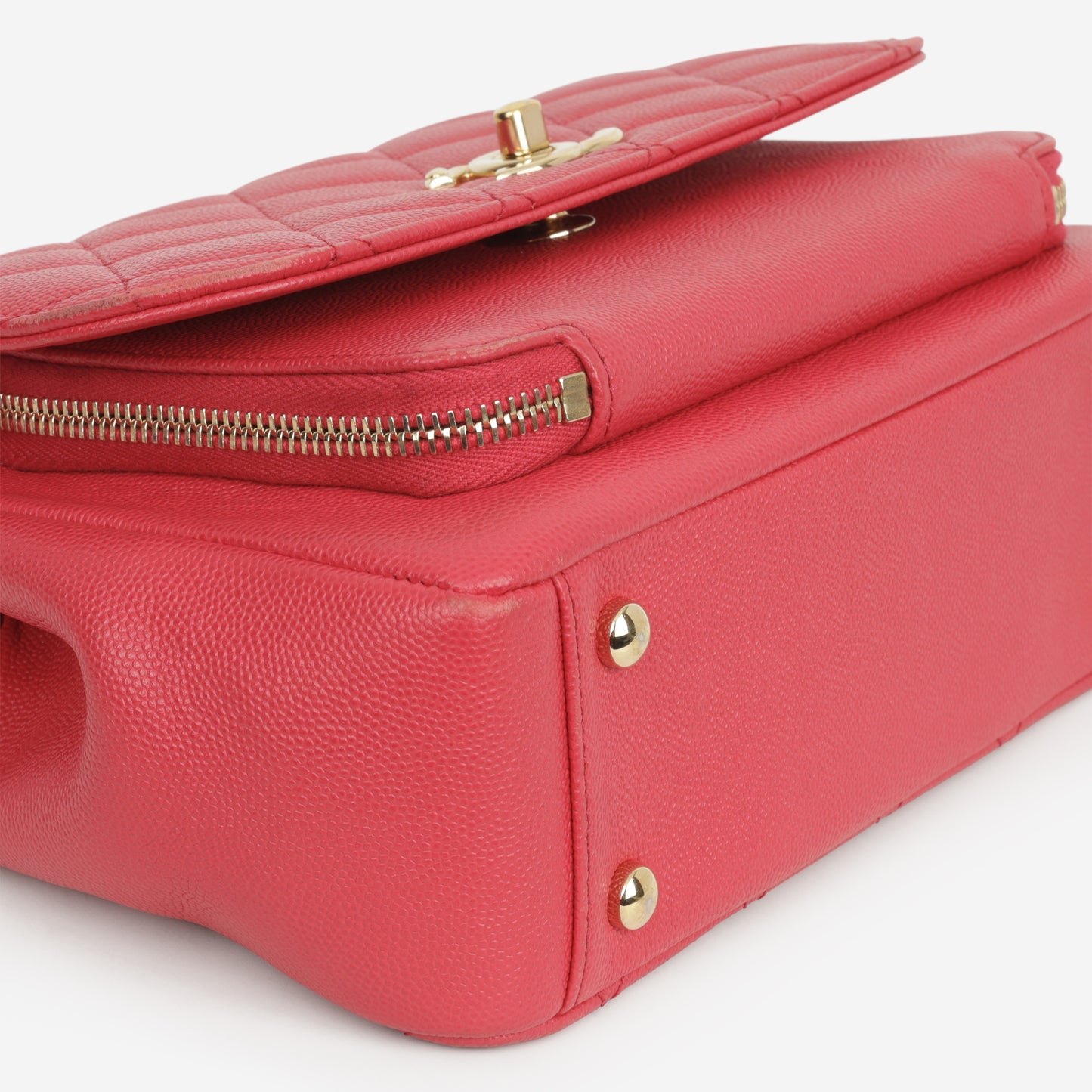 Chanel Small Business Affinity - Red Caviar | Gold Hardware