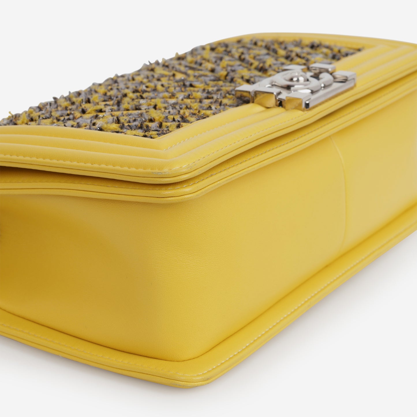 Chanel Old Medium Boy Bag - Yellow Tweed / Lambskin | Silver Hardware