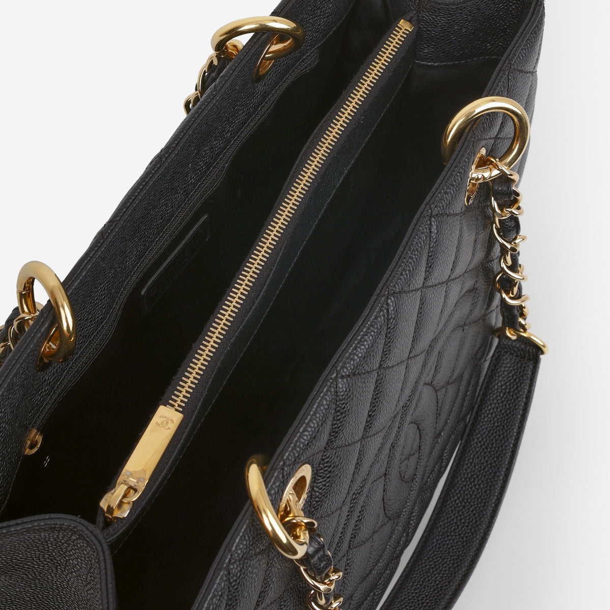 Chanel GST - Black Caviar | Gold Hardware