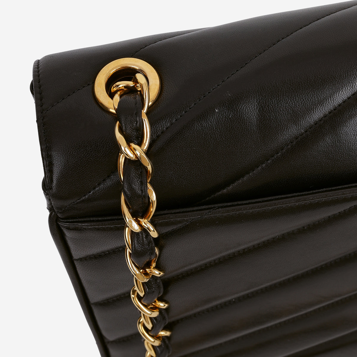 Chanel Vintage Jumbo Chevron Flap - Black Lambskin | Gold Hardware