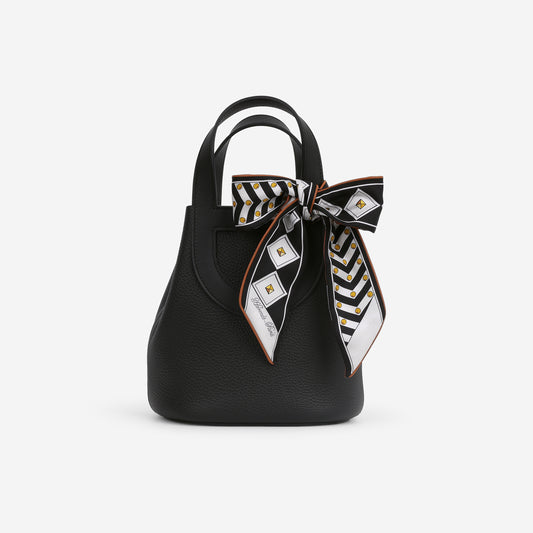 Hermès In-The-Loop 18 - Noir Clemence / Swift | Gold Hardware