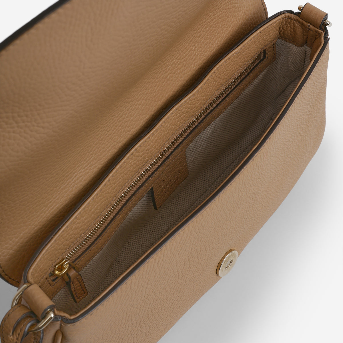 Gucci Medium Soho Chain Flap - Beige Taurillon | Champagne Gold Hardware