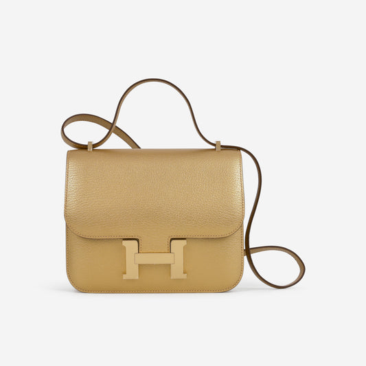 Hermès Constance 18 - Doré Chevre Chamkilight | Permabrass Hardware