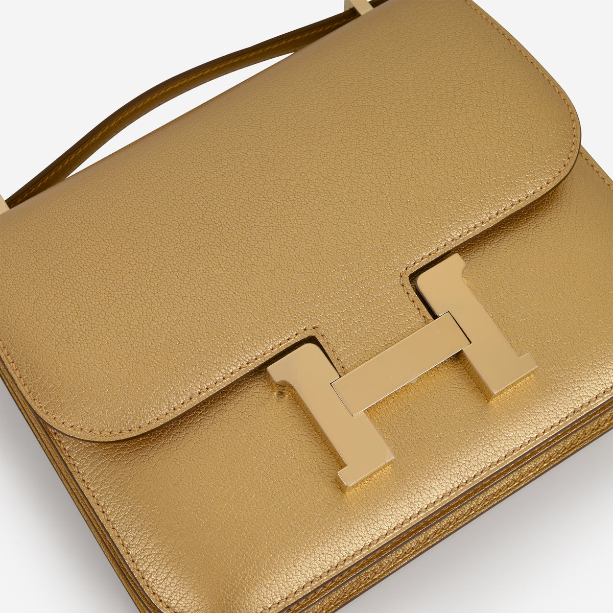 Hermès Constance 18 - Doré Chevre Chamkilight | Permabrass Hardware