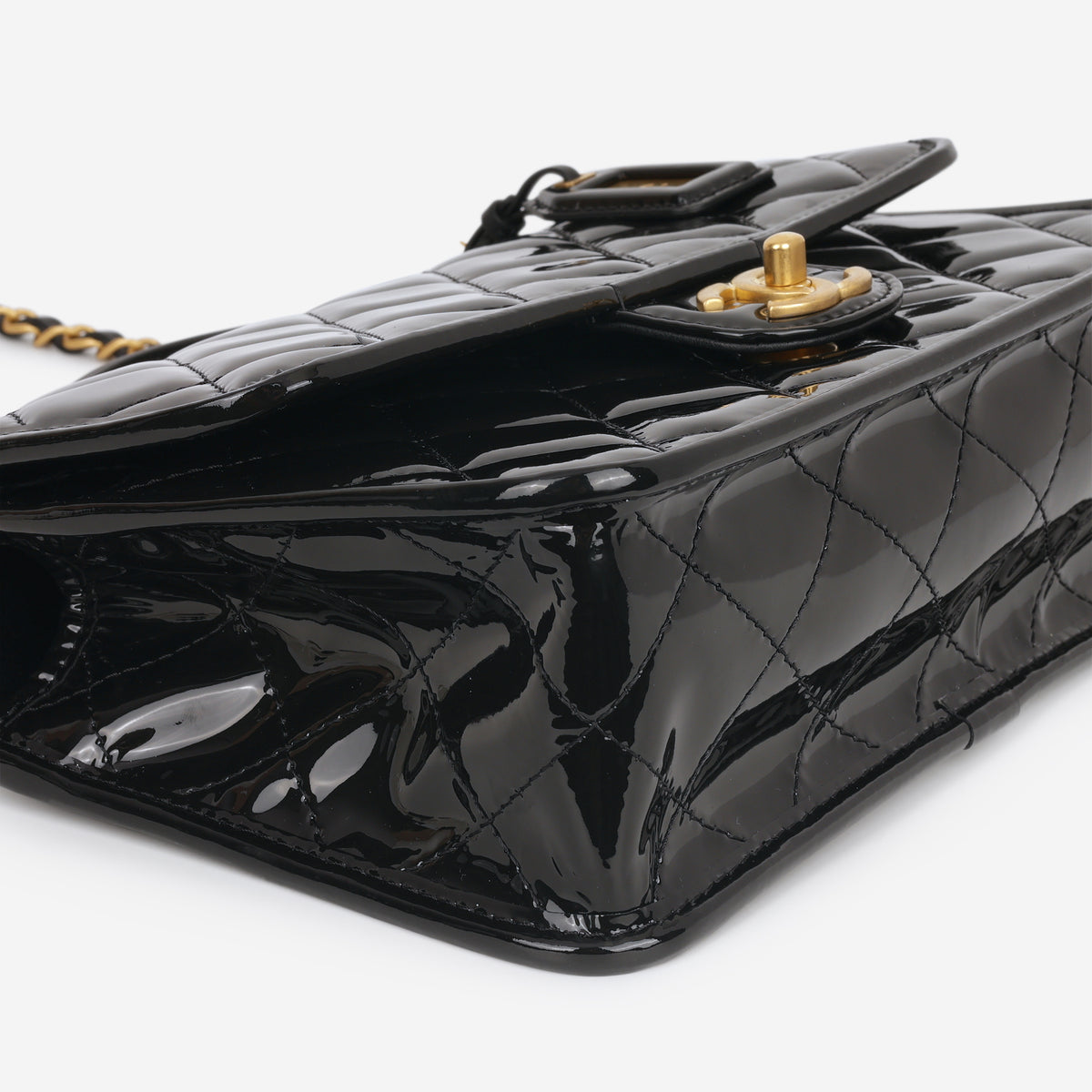 Chanel 22k "School Memory" Top Handle - Black Patent | Aged Gold Hardware
