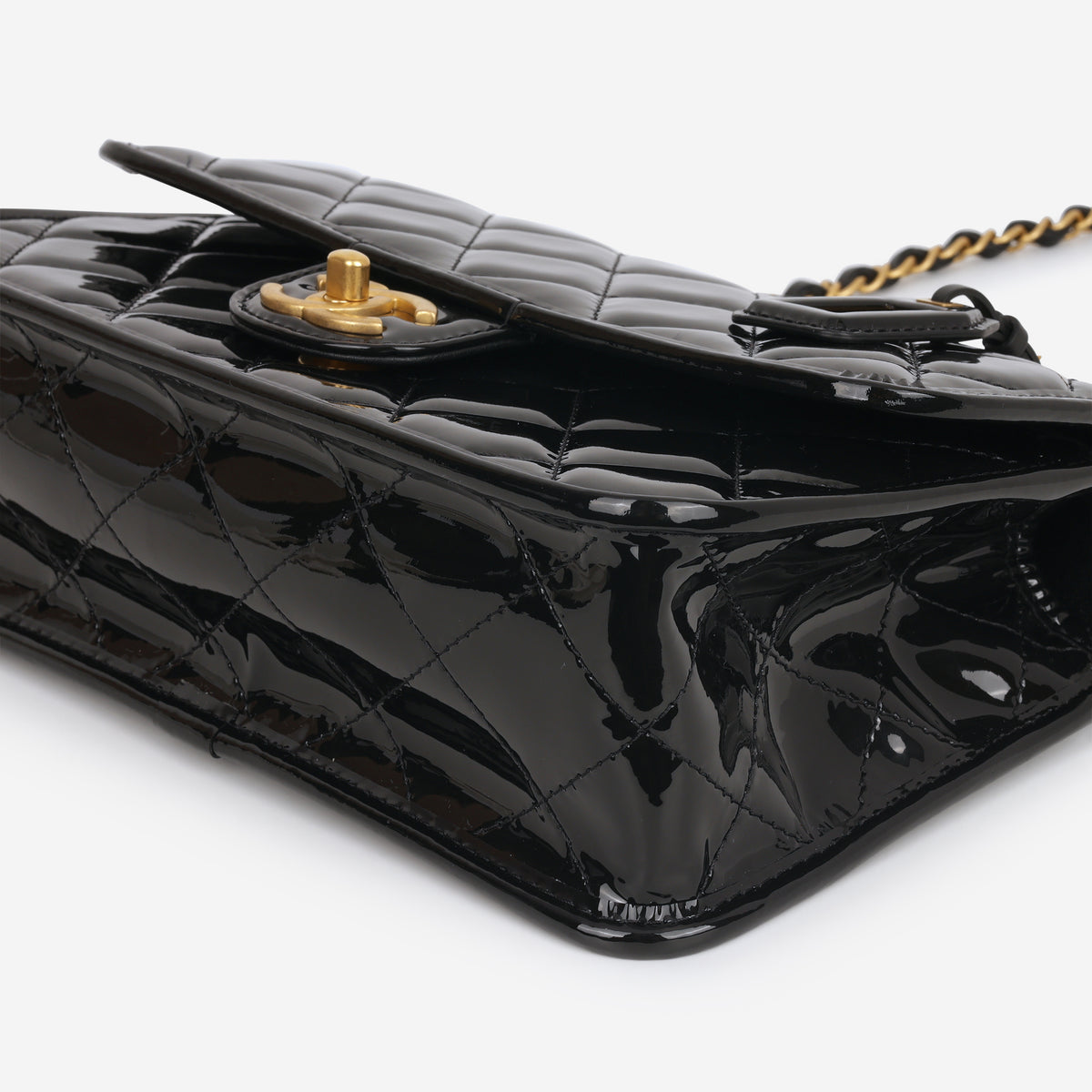 Chanel 22k "School Memory" Top Handle - Black Patent | Aged Gold Hardware