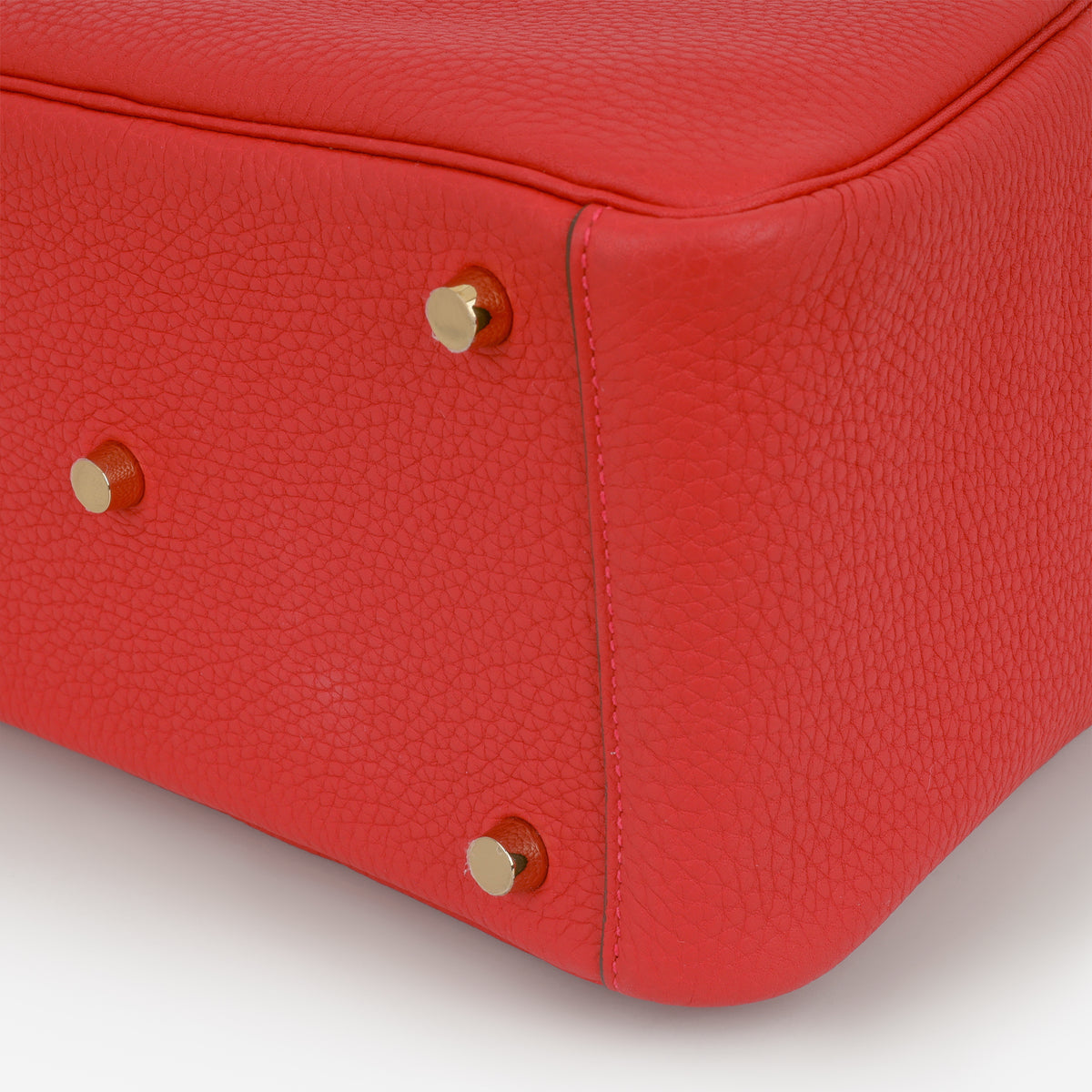 Hermès Lindy 26 - Vermillion Clemence | Gold Hardware