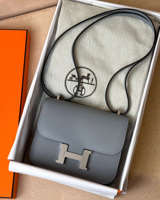 Hermès Constance 18 - Gris Pantin Swift | Palladium Hardware