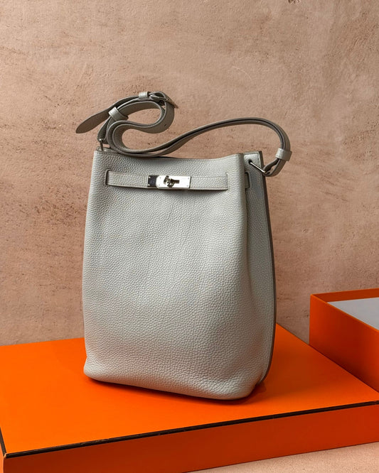 Hermès So Kelly 22 - Gris Perle Togo | Palladium Hardware