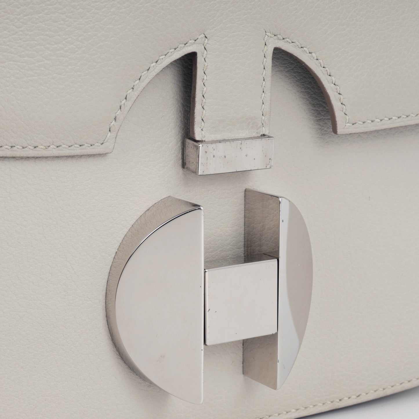 Hermès In 2002 - Beton Evercolor | Palladium Hardware