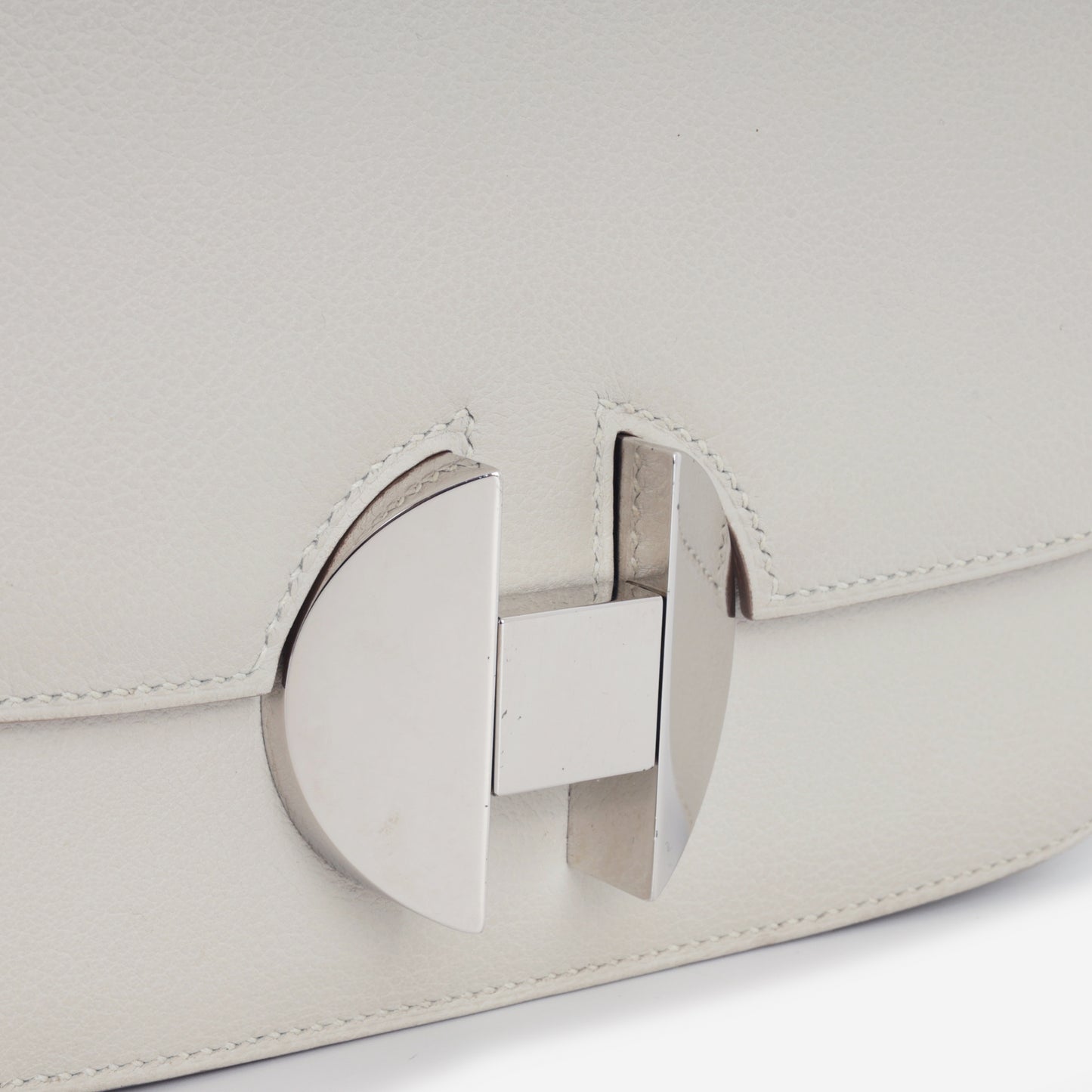 Hermès In 2002 - Beton Evercolor | Palladium Hardware