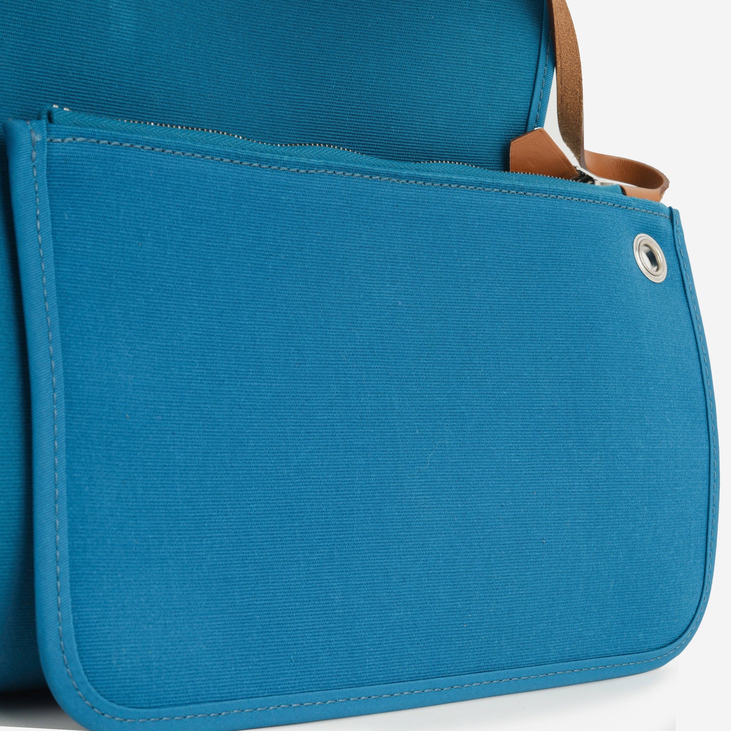 Hermès Herbag 31 - Blue Azteque Canvas /  Fauve Hunter | Palladium Hardware