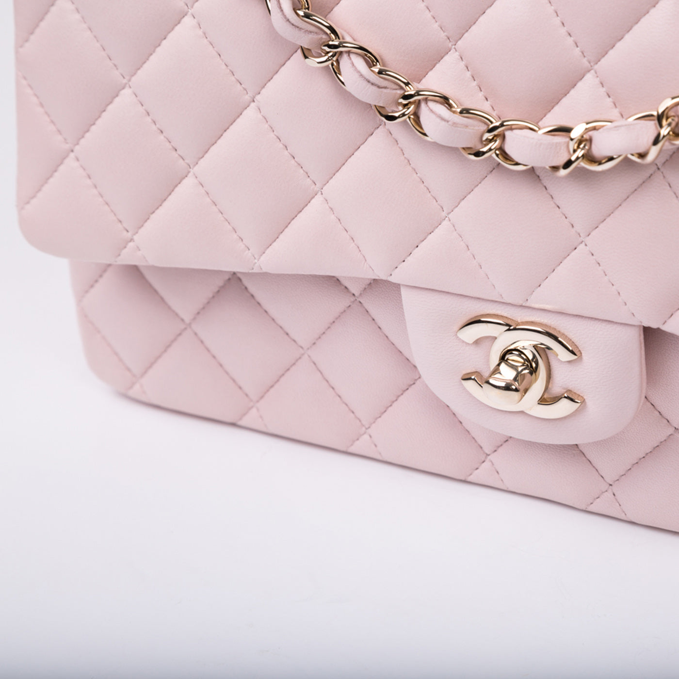 Chanel Classic Medium Double flap bag pink caviar leather VintageUnited