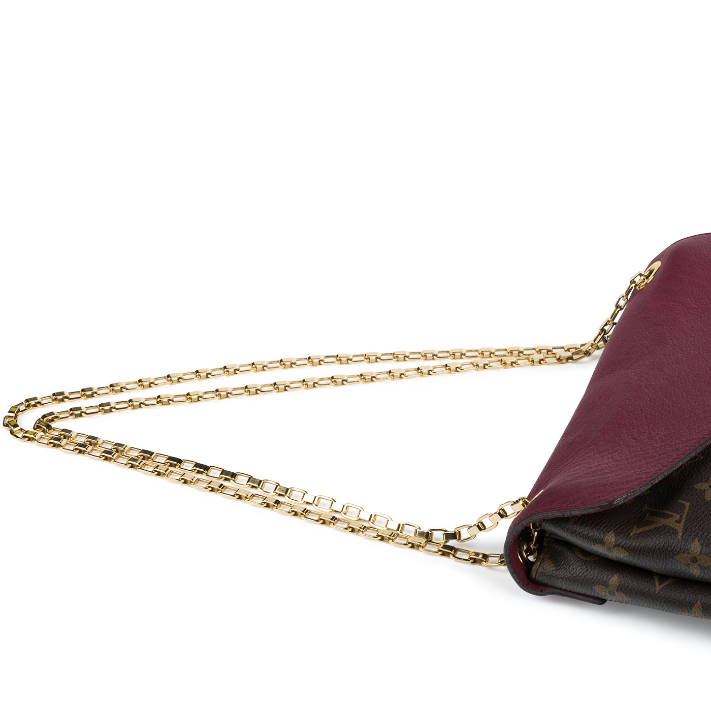 Pallas Chain Shoulder Bag