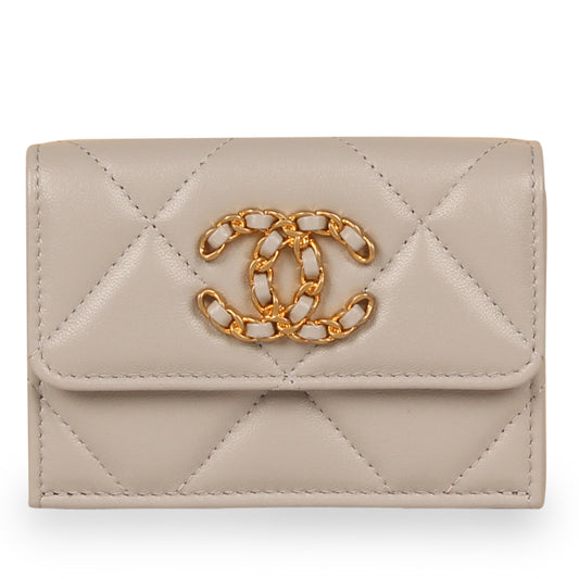 Chanel 19 Flap Purse