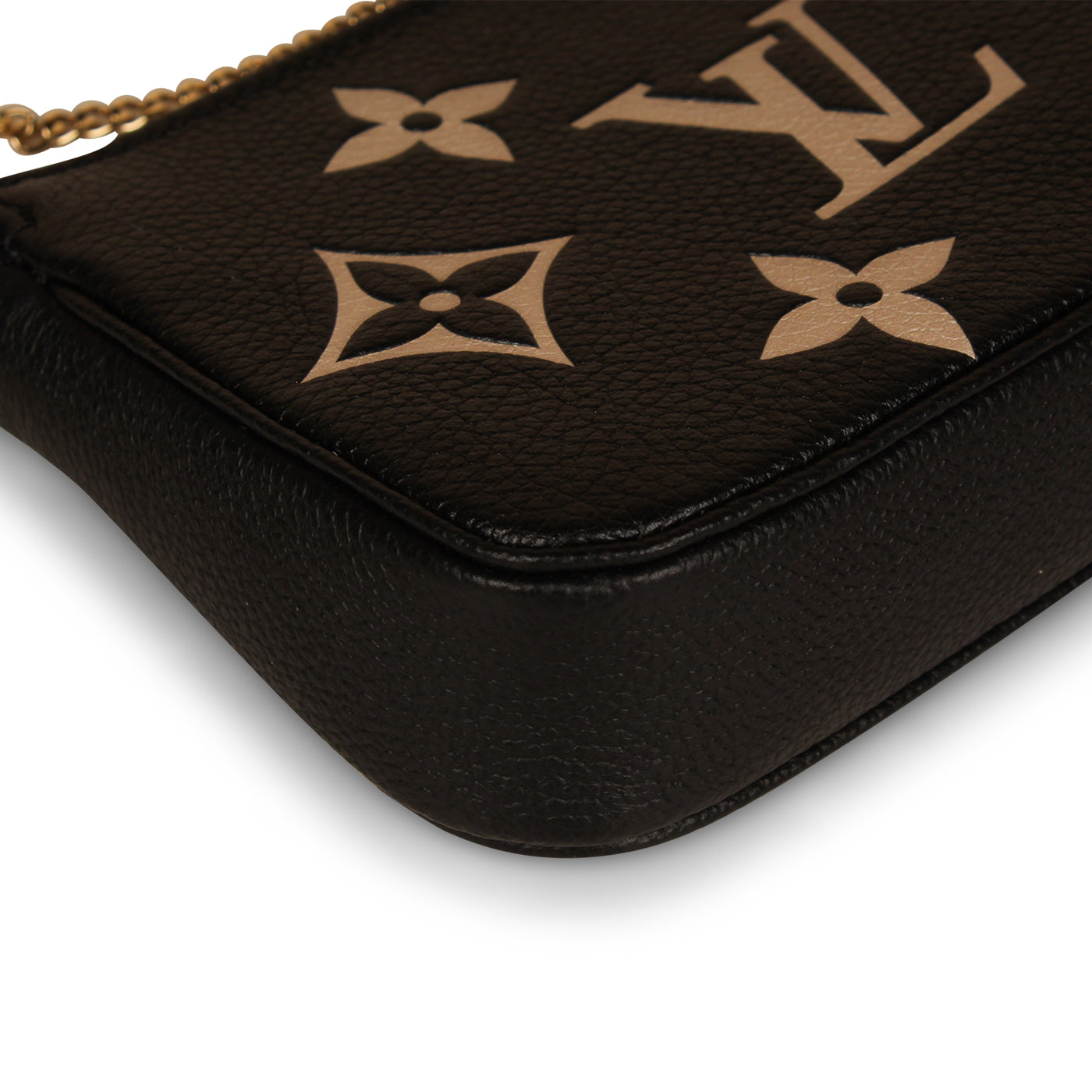 Louis Vuitton Pochette Mini Accessoires Black/Beige in Leather
