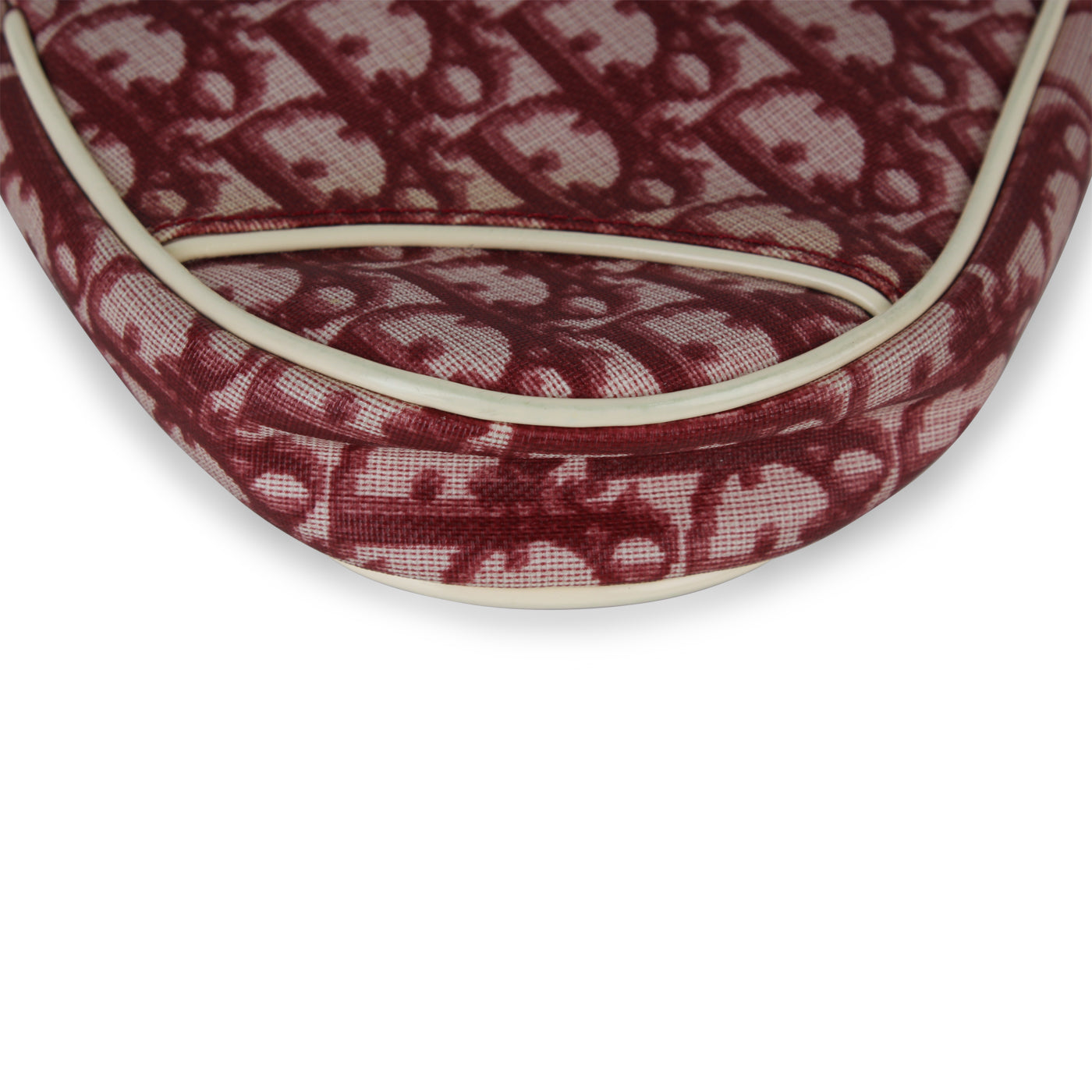 Vintage Saddle Pochette