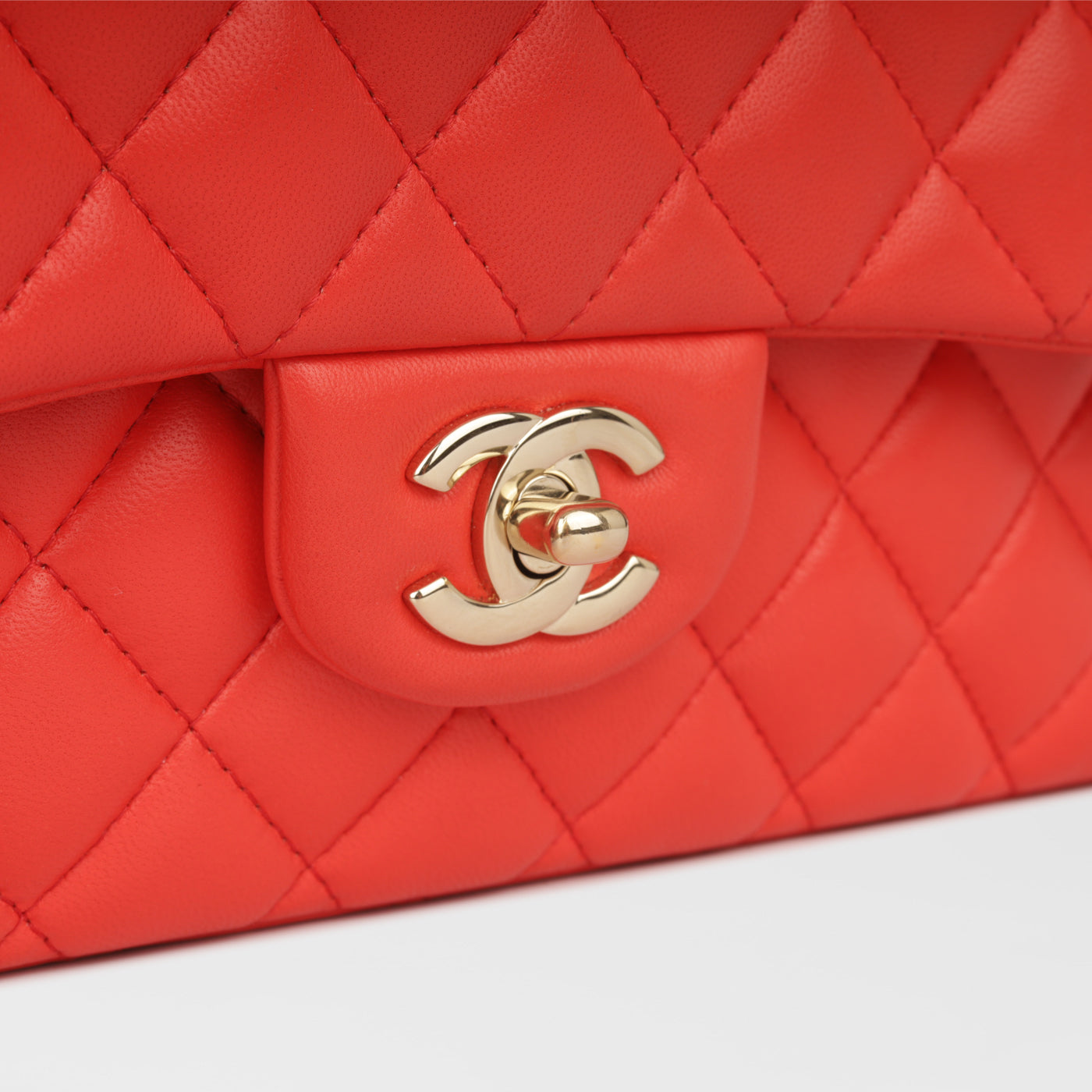 Classic Flap Bag - Medium