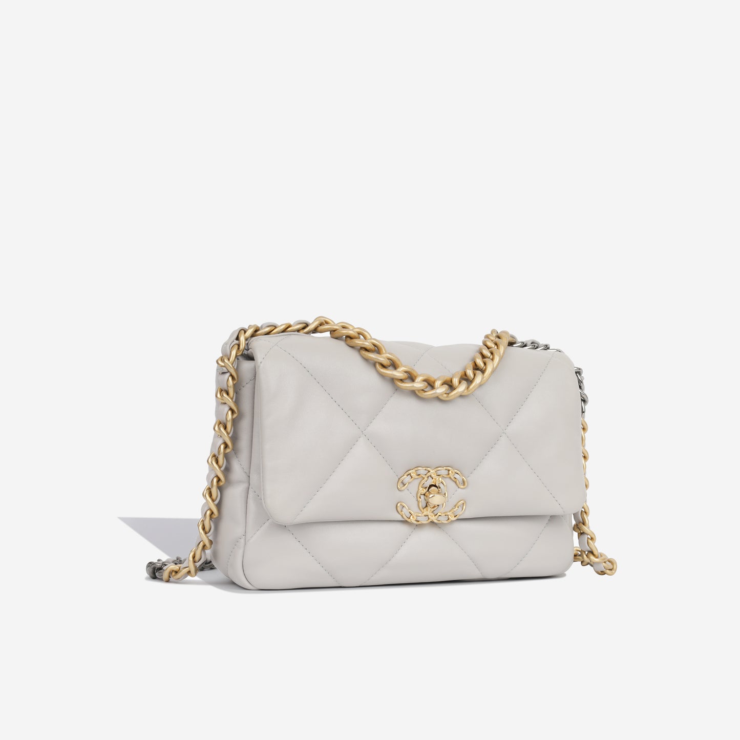 Chanel 19 - Small