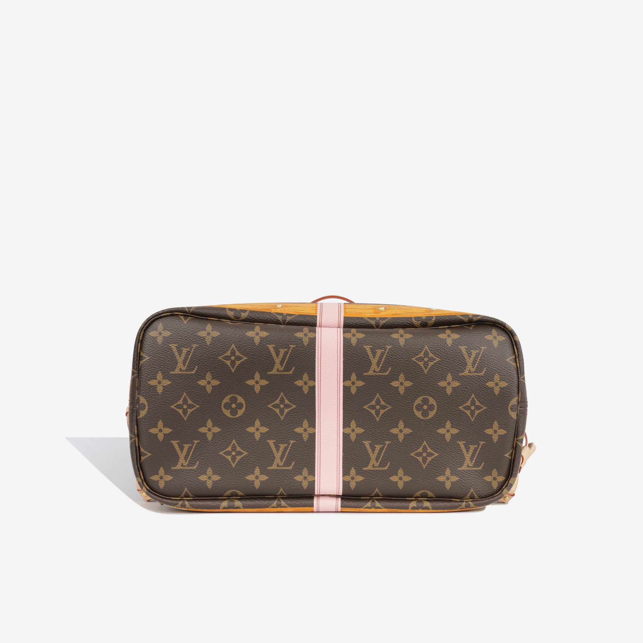 Louis Vuitton Neverfull MM Monogram Beige in Coated Canvas/Leather with  Gold-tone - US
