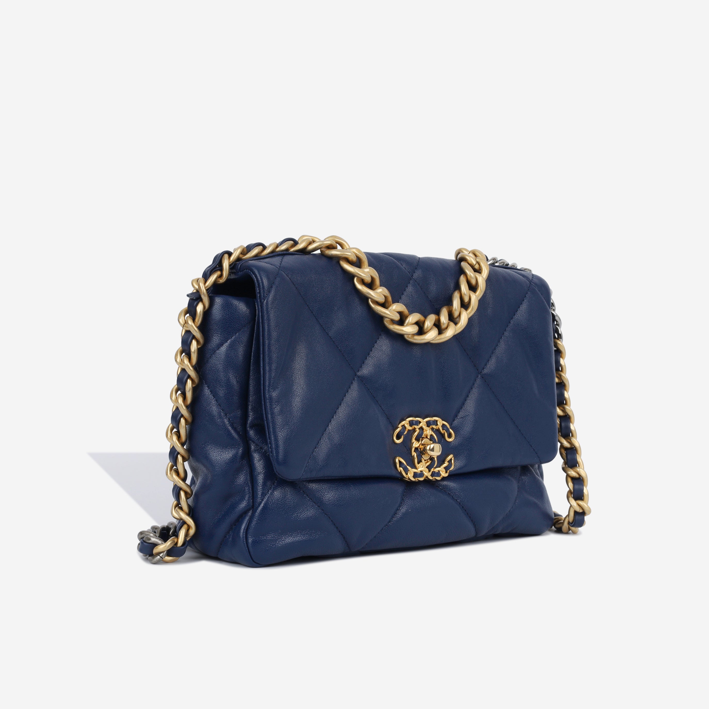 Chanel - Chanel 19 Flap Bag - Small - Navy Goatskin - GHW - Pre