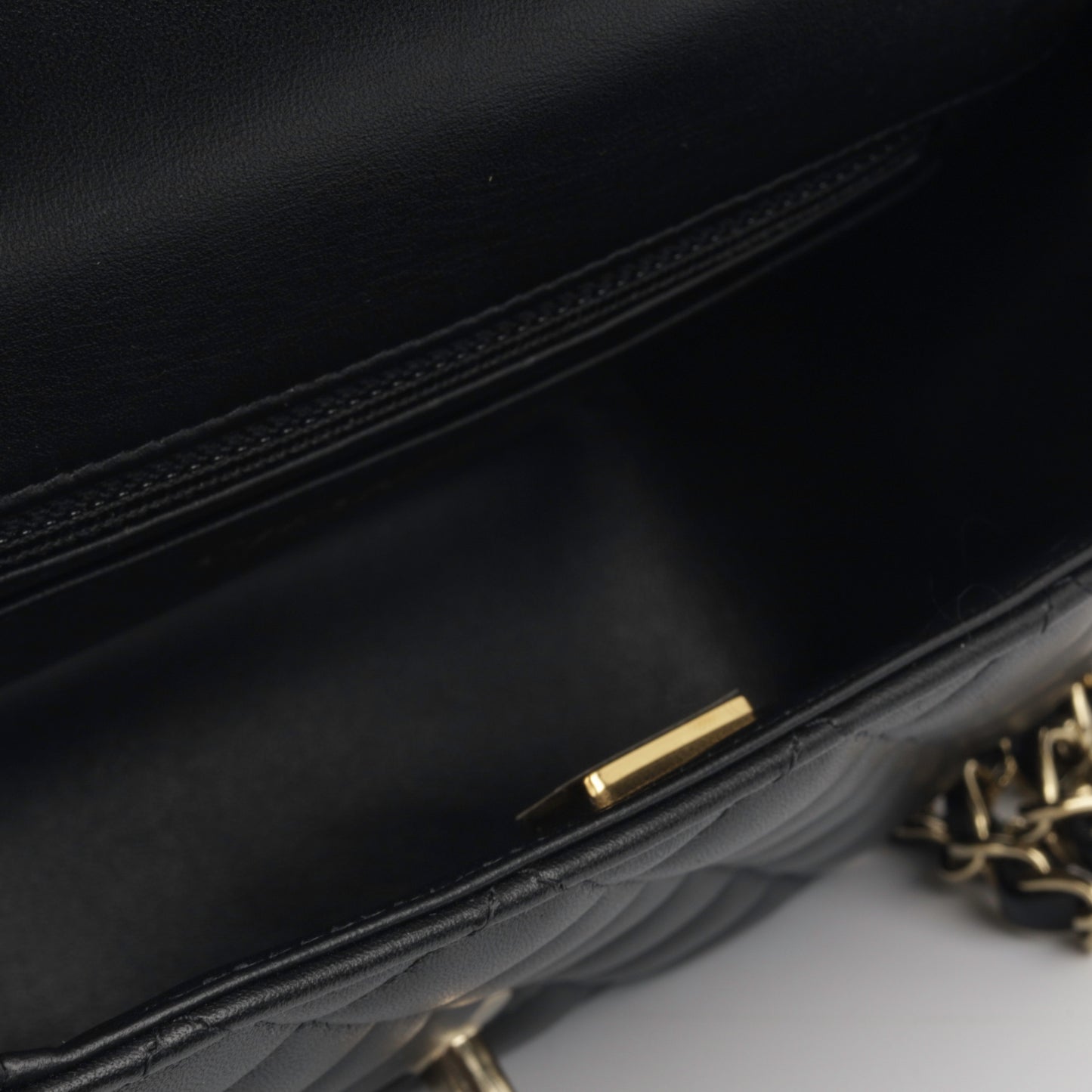 Classic Flap Bag - Mini Square