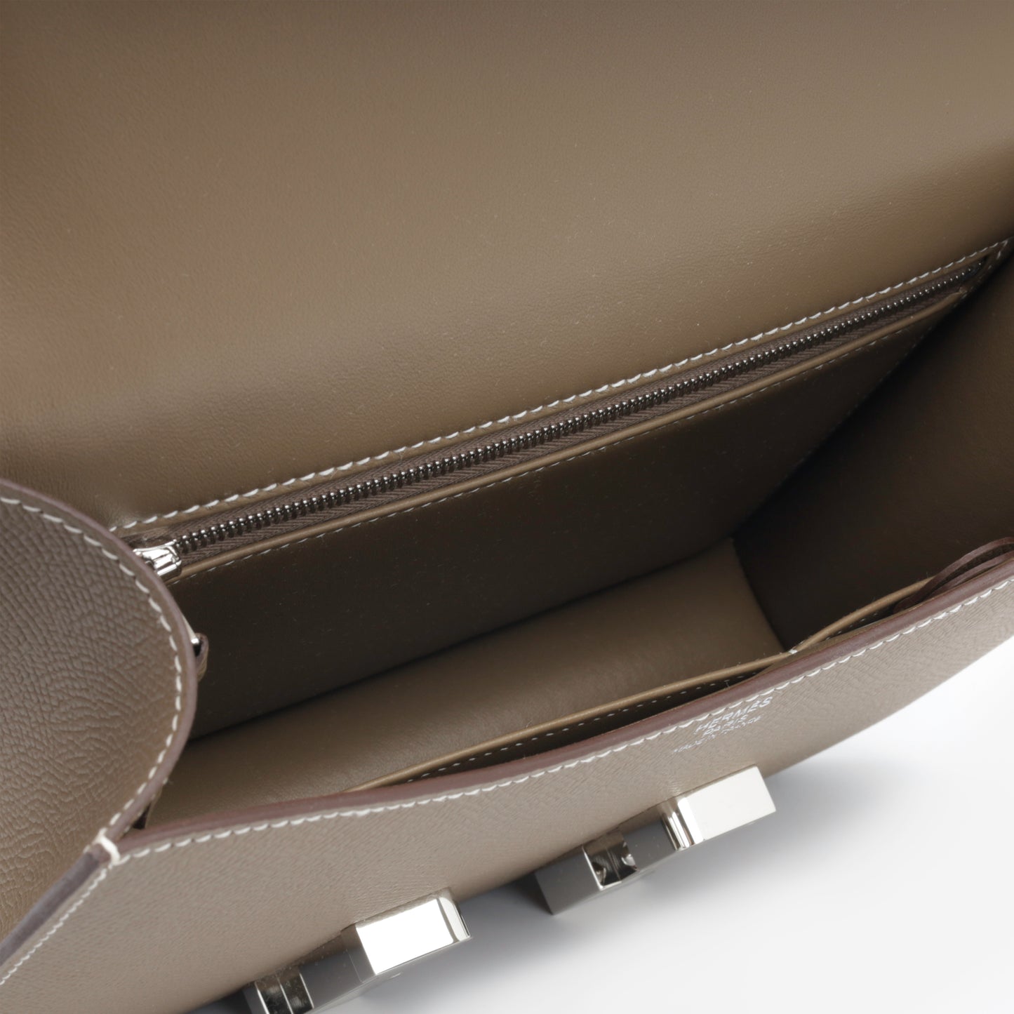 Constance 1-24 - Etoupe Epsom