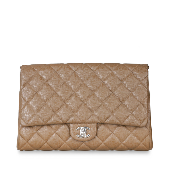 Timeless Clutch with Chain