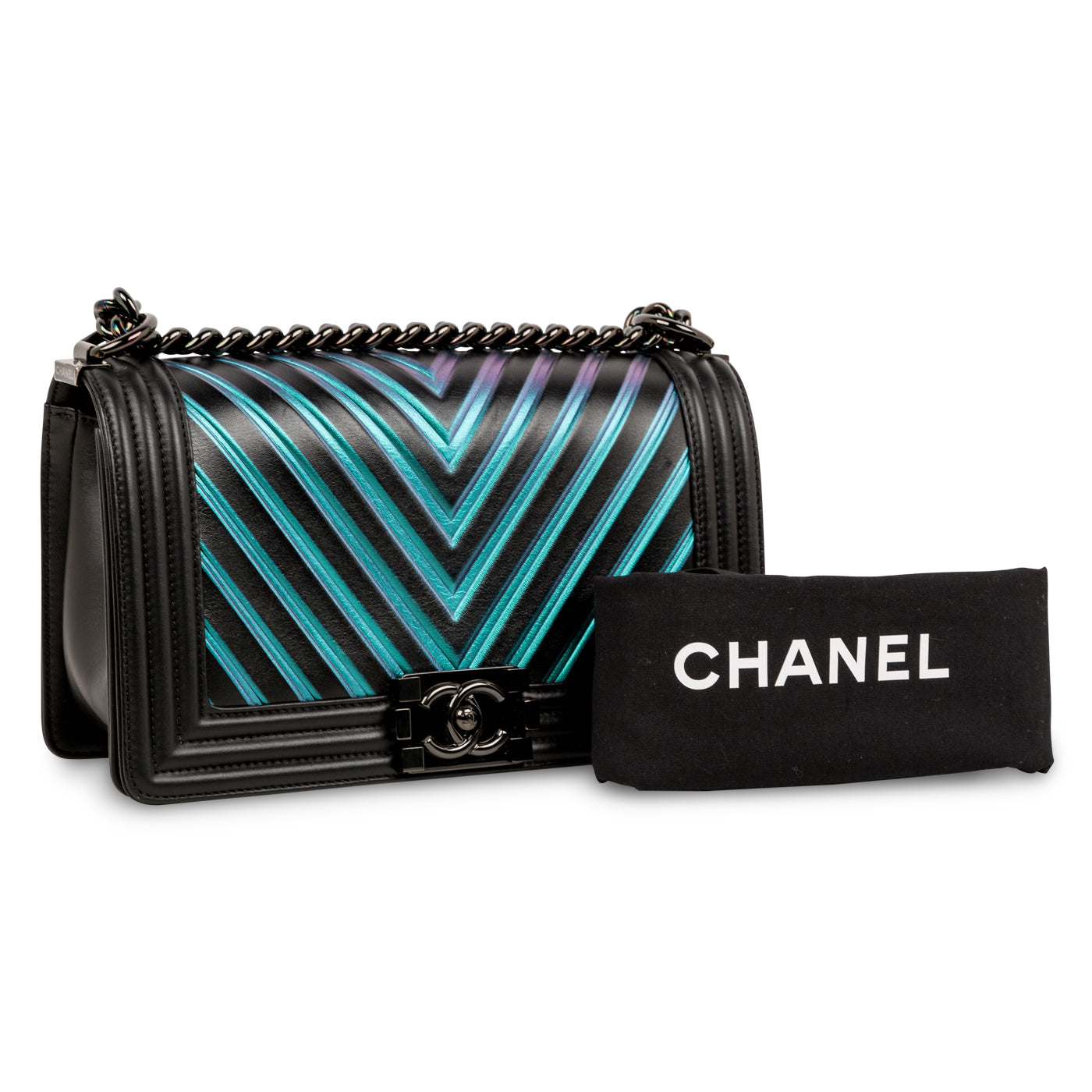 Chanel Iridescent Chevron Boy Bag! 🖤 #chanel #chanelbag