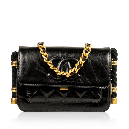 En Vogue Flap Bag