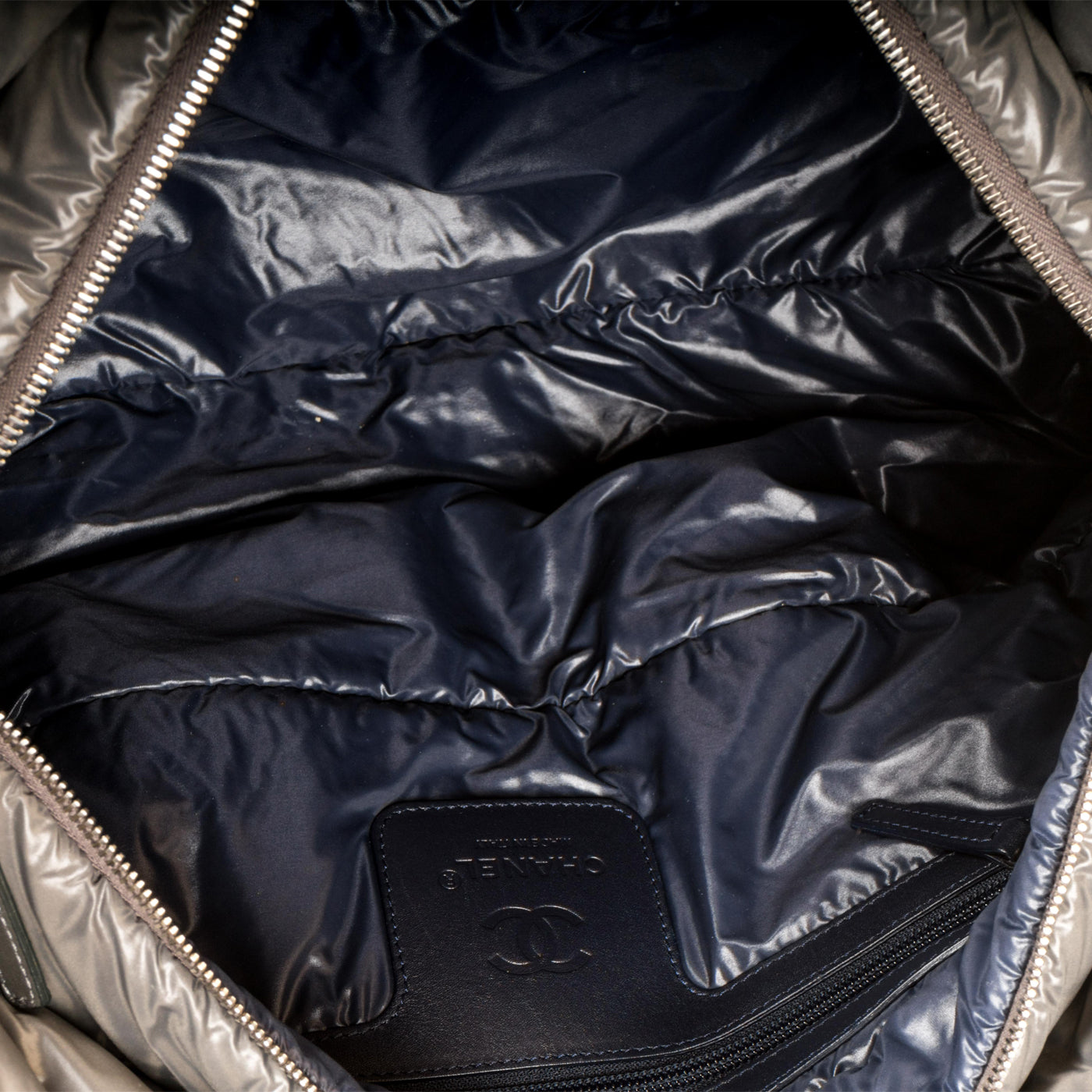 Cocoon handbag Chanel Grey in Synthetic - 28346494