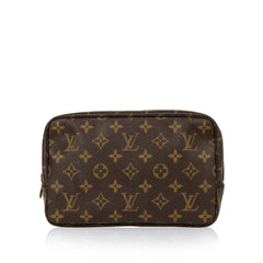 Louis Vuitton nylon toiletry pouch – Shop with Stevi