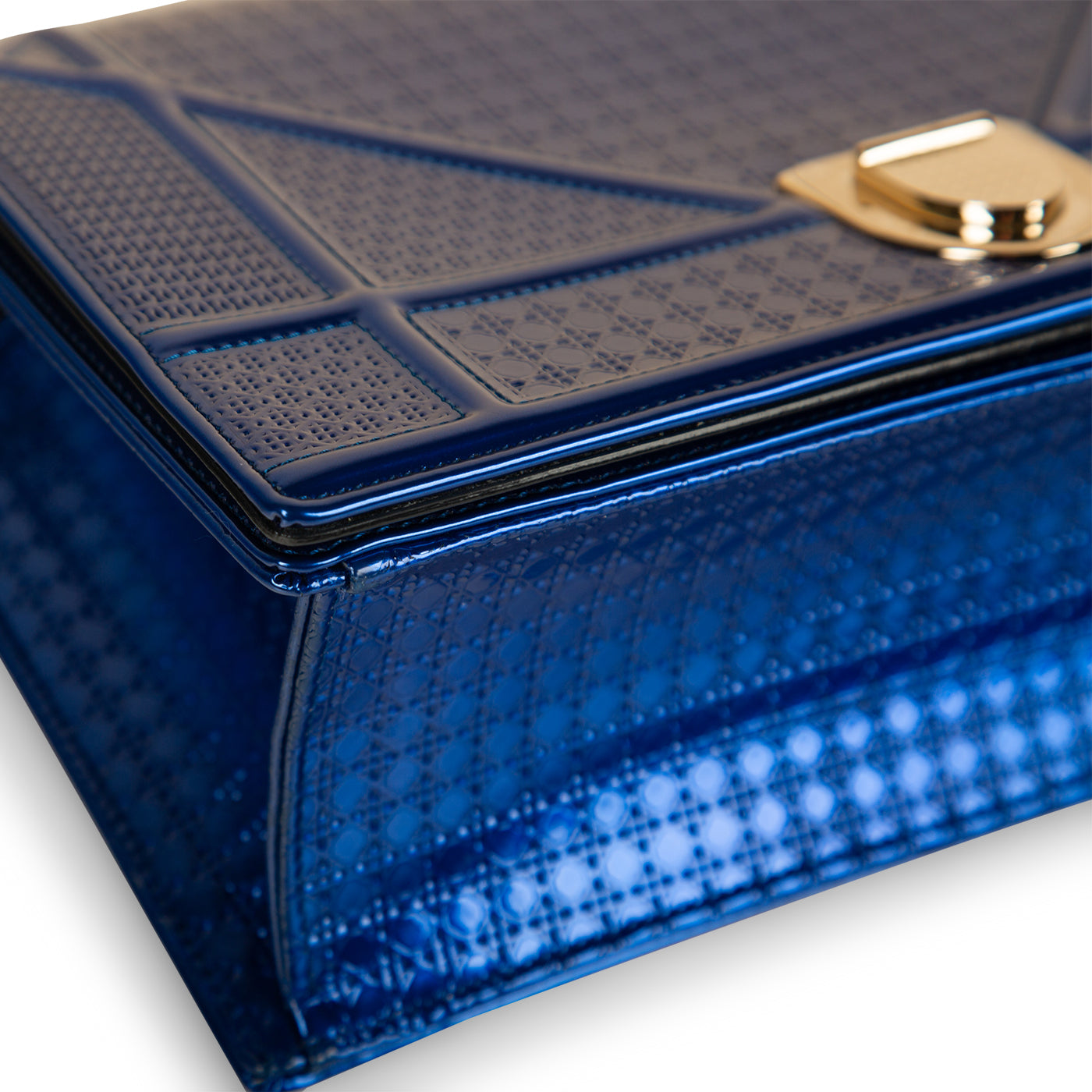 Diorama - Metallic Cannage