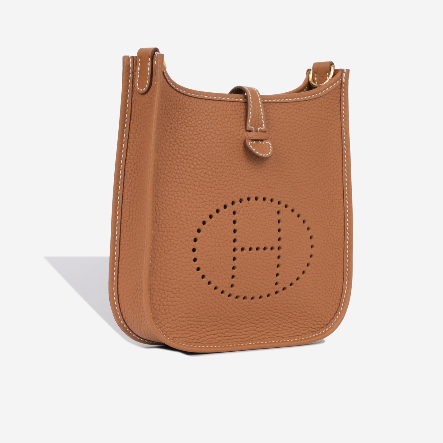 Evelyne TPM - Gold Clemence