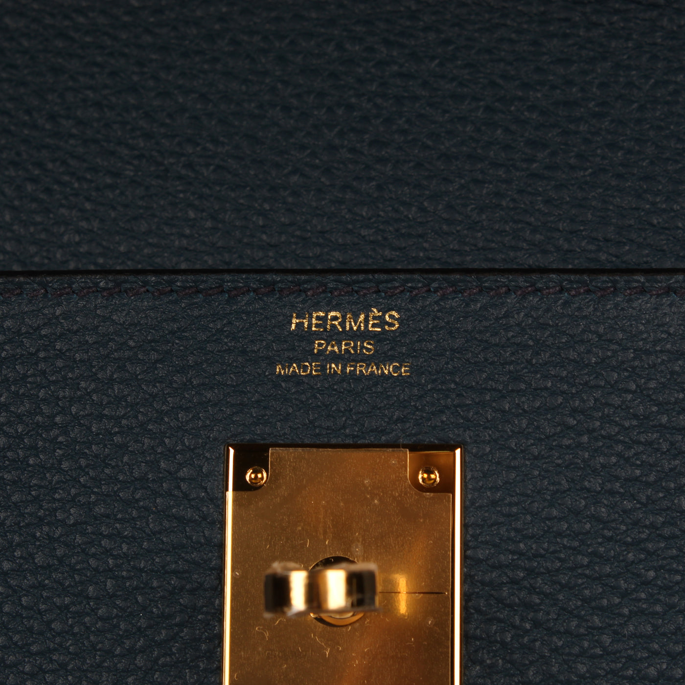 Kelly 32 - Bleu De Prusse Togo - GHW