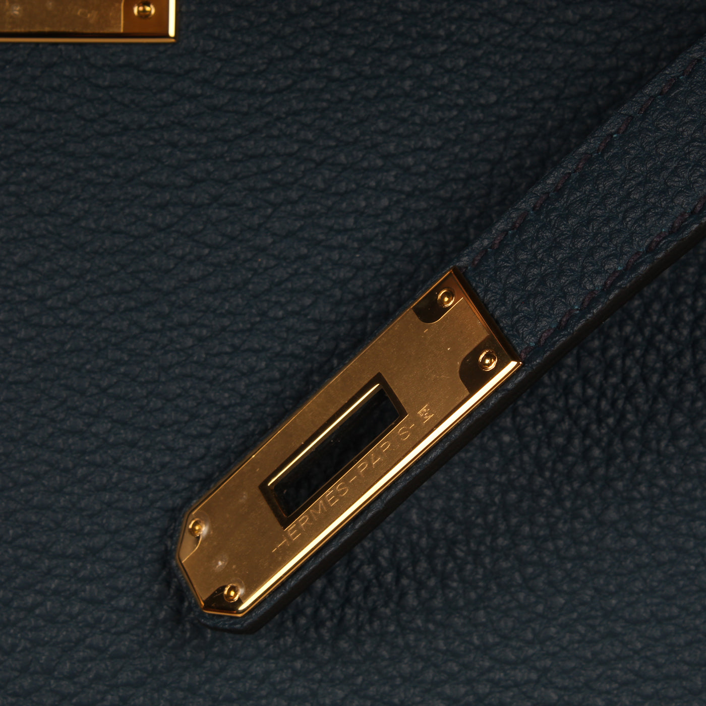 Kelly 32 - Bleu De Prusse Togo - GHW