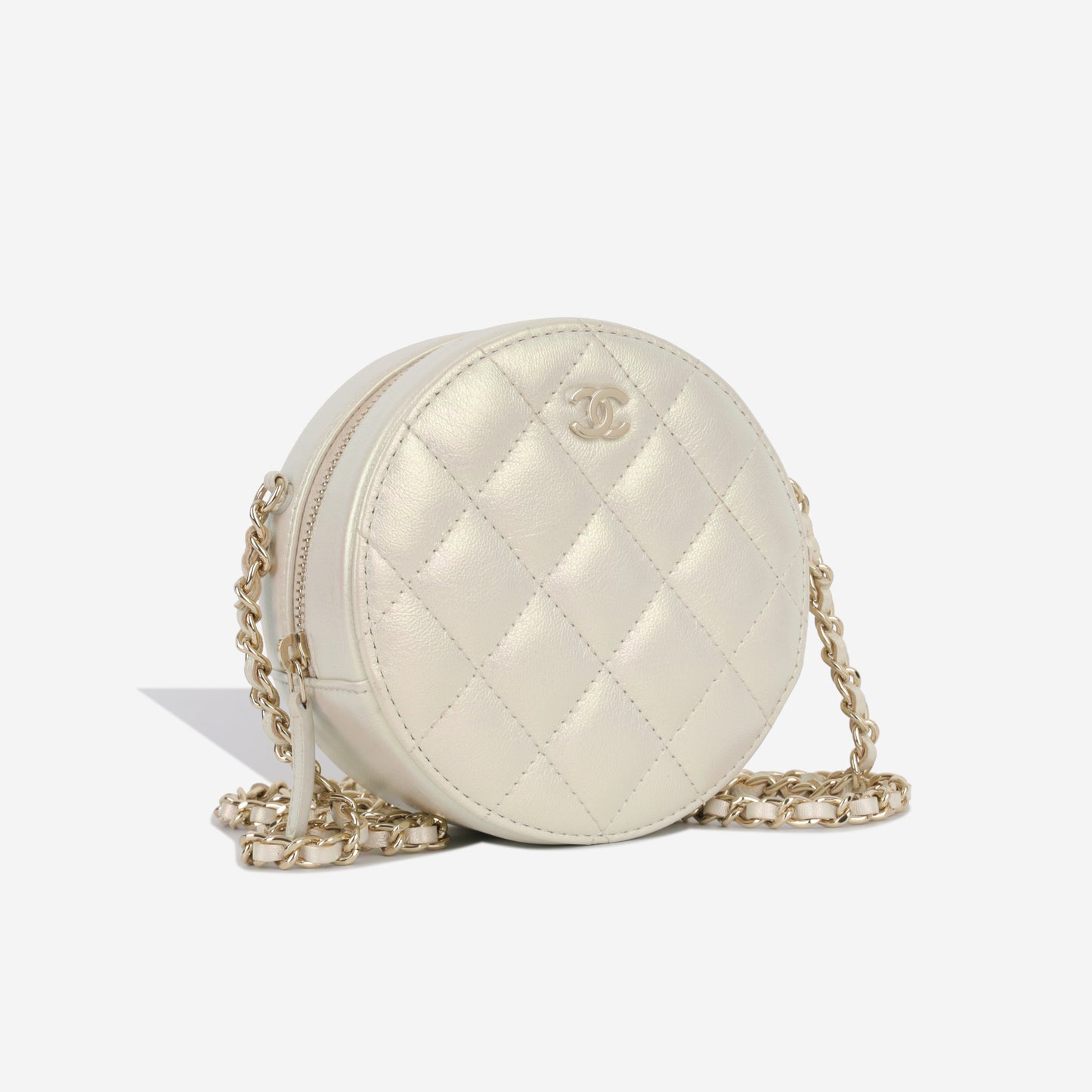 Round Clutch with Chain