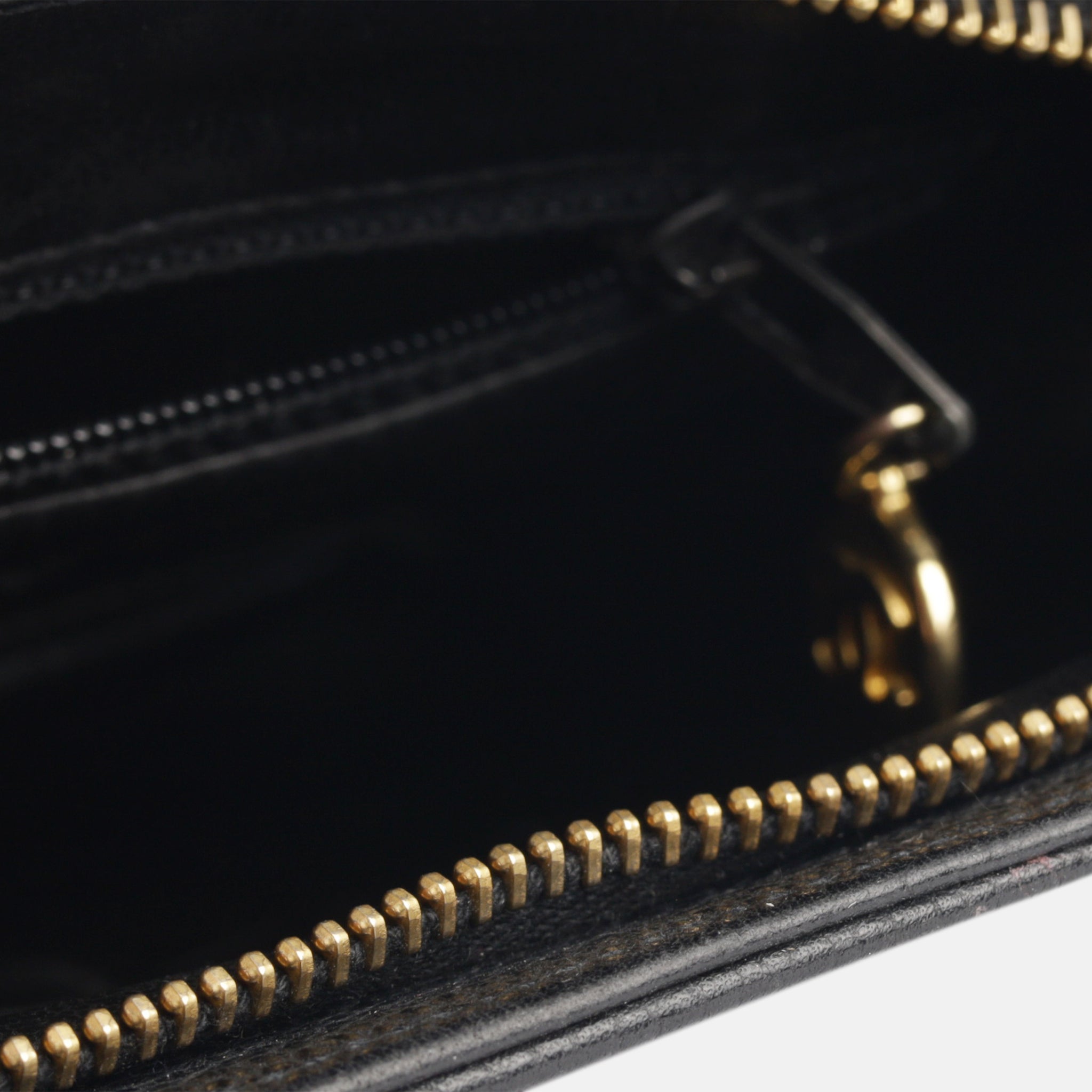 Chanel - Vintage Belt Bag - Pre-Loved - Black Caviar - GHW